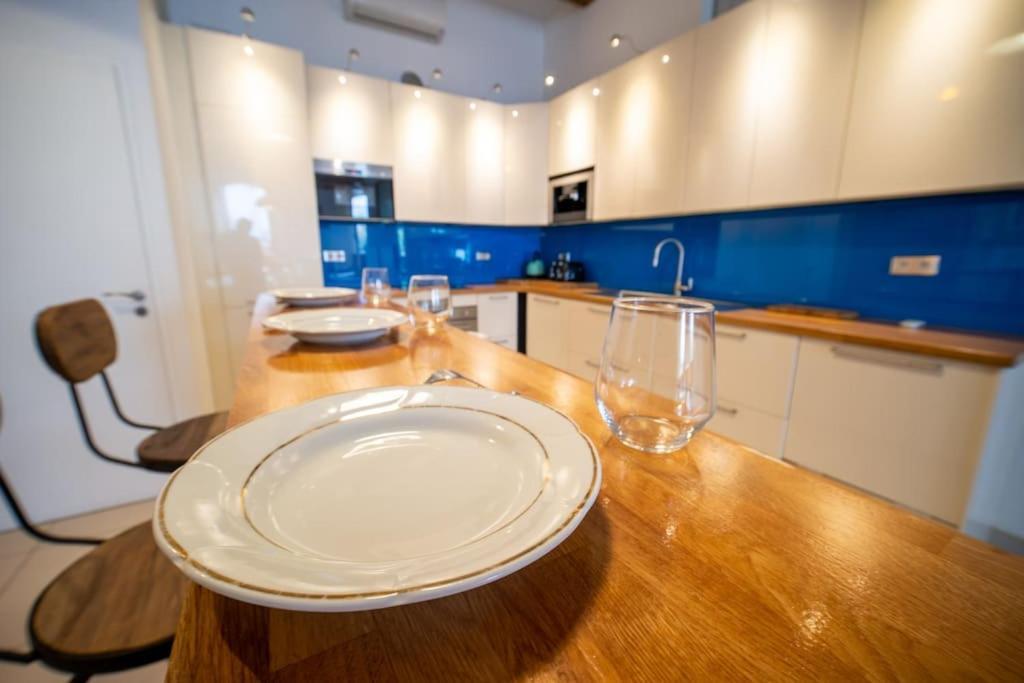 Air-Conditioned Loft In The Heart Of The Old Port Marseille Ngoại thất bức ảnh