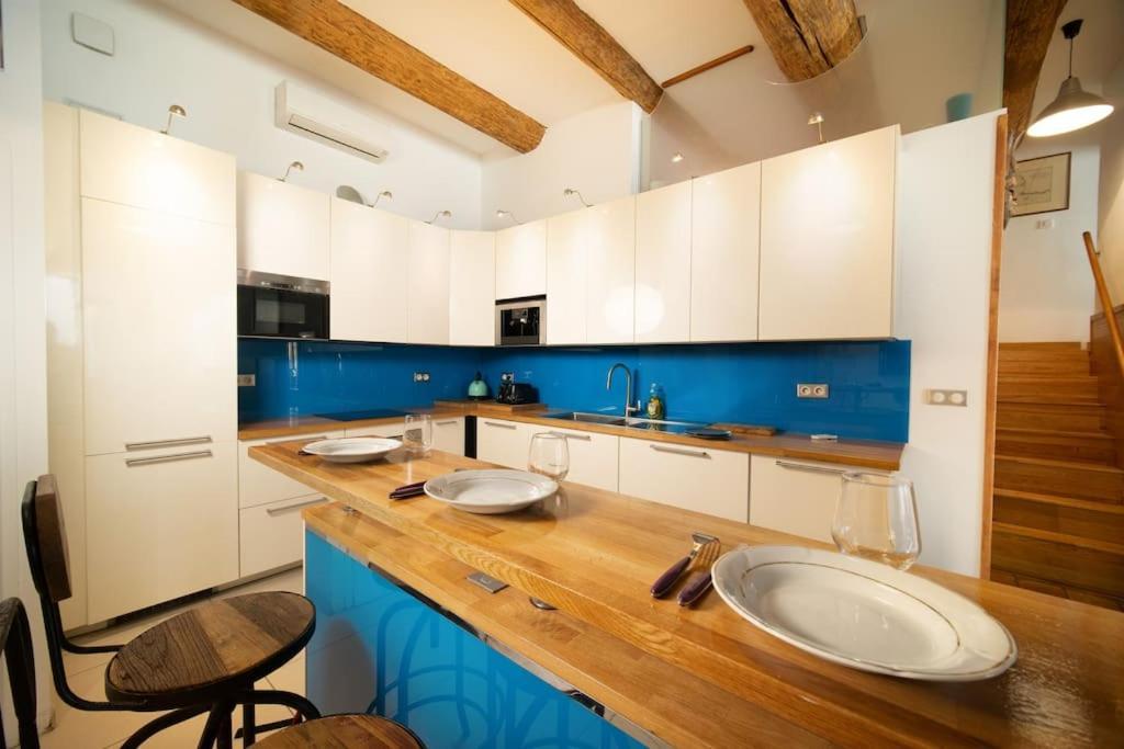 Air-Conditioned Loft In The Heart Of The Old Port Marseille Ngoại thất bức ảnh